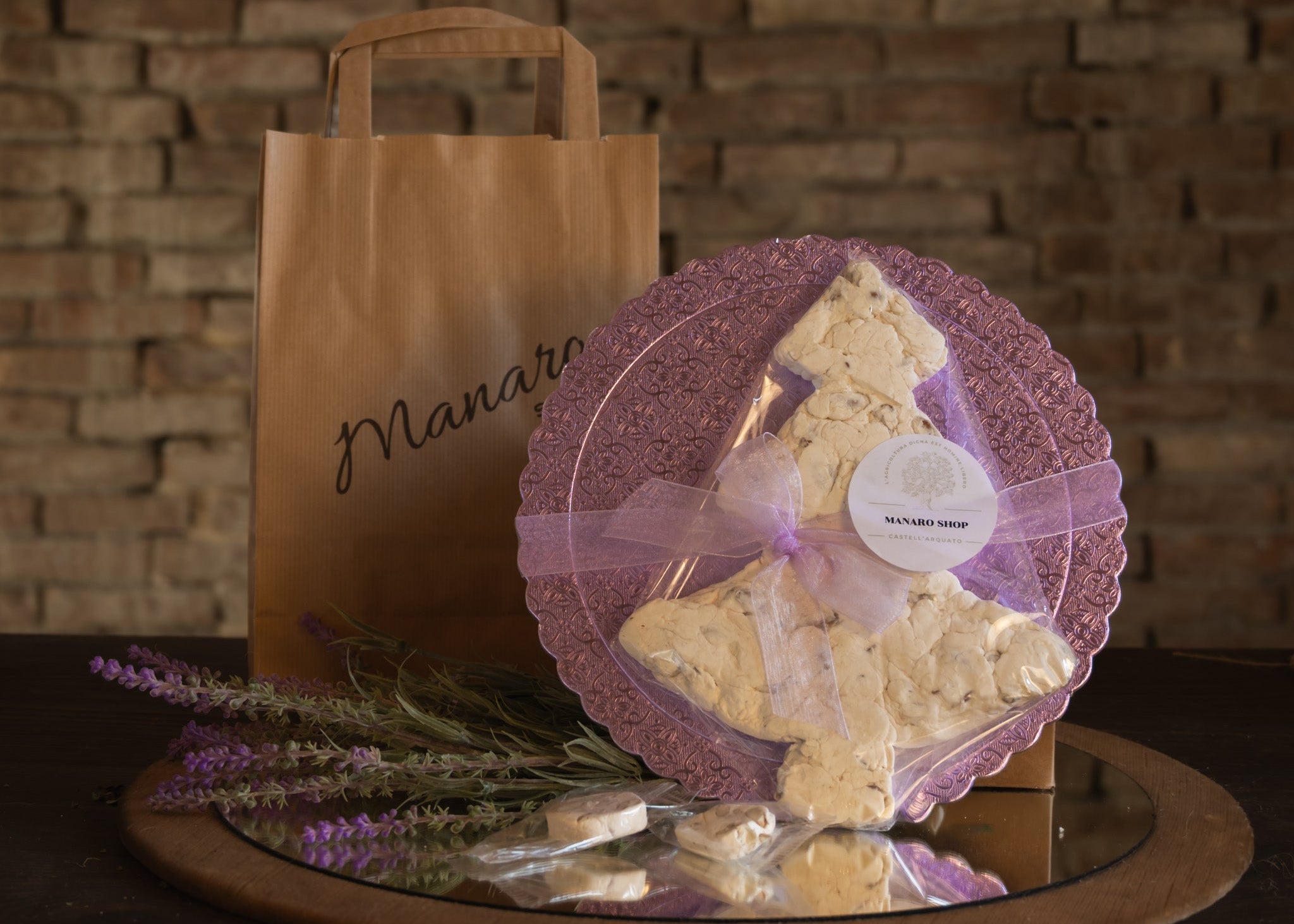 L'Albero del Manaro di Torrone Tenero Miele, Mandorle e Lavanda